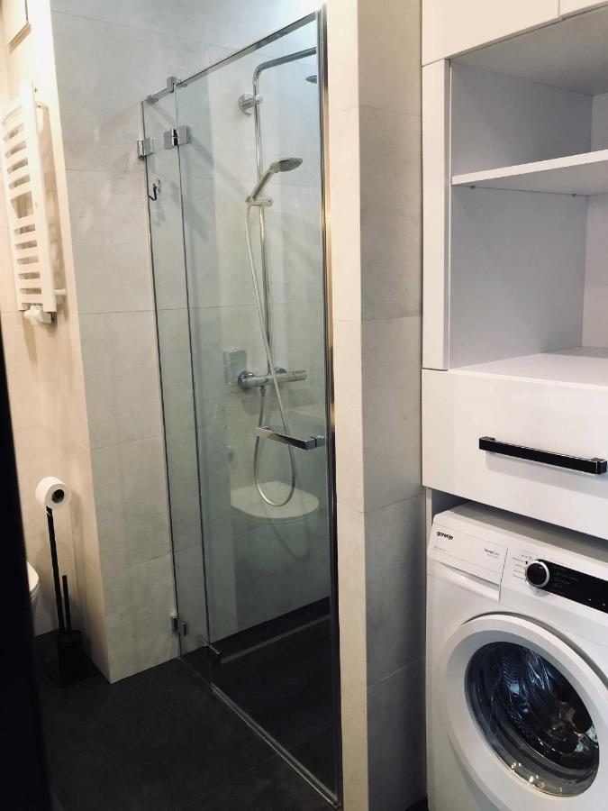 Warsaw Apartments Grzybowska Екстер'єр фото